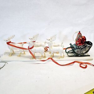 Vintge Red Santa Claus 5 Reindeer Christmas Hard Plastic Green Sleigh Irwin 15"